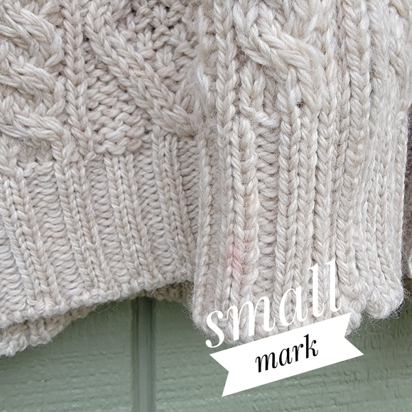 Inis Craft Irish 100% Merino Wool Cable Knit Zip - Picture 5 of 8